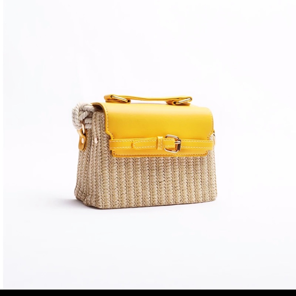 Women’s beach 🏖 straw bag